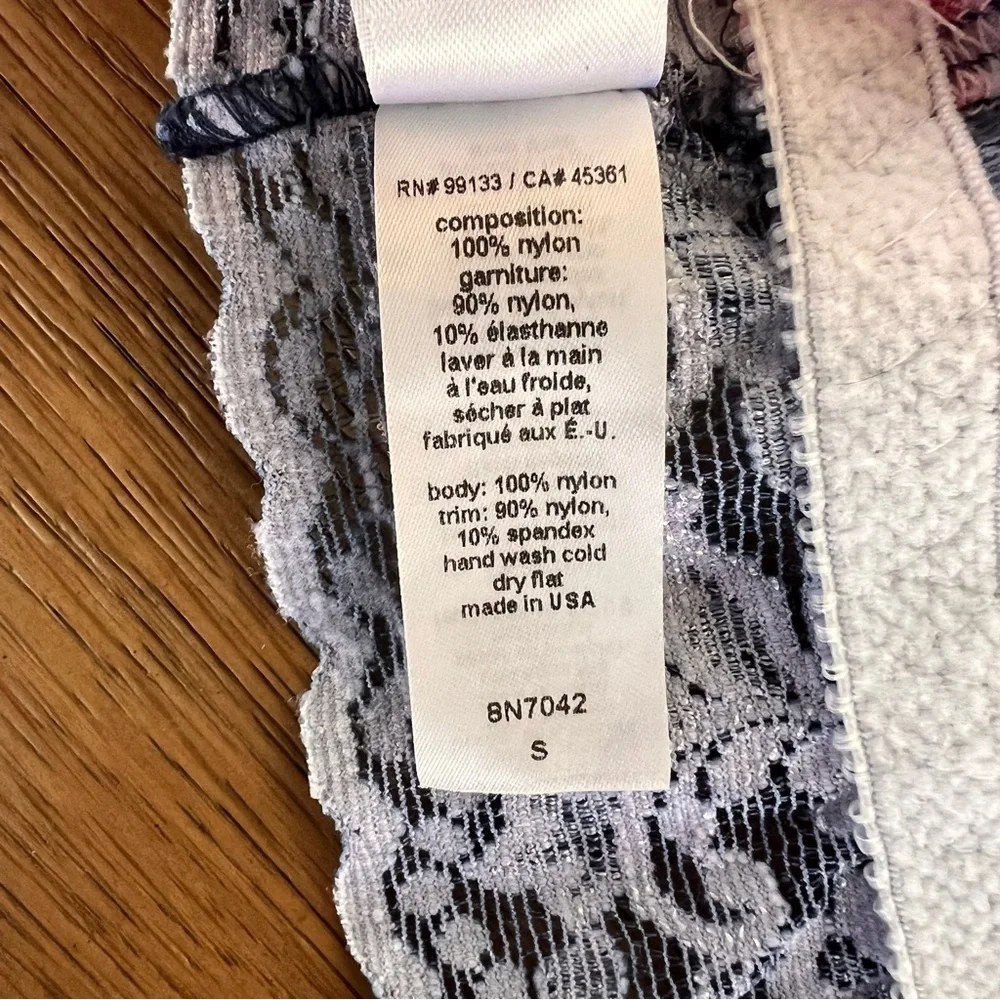 Hanky Panky Red White & Blue Stars & Stripes Lacey Bralette, Size Small - Picture 5 of 6
